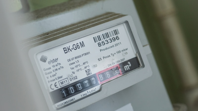 一人暮らしの電気代が高い原因とは？今すぐ見直したい習慣と無理なくできる節約のコツ