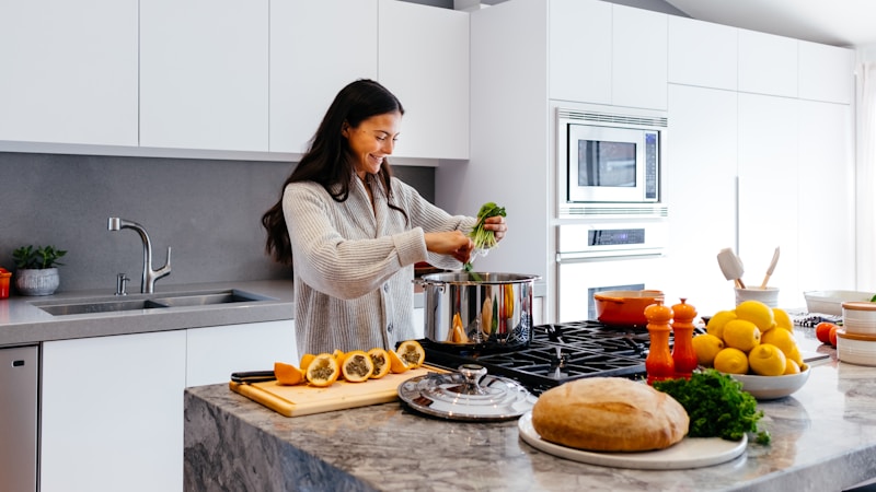 料理が苦手な主婦でも続けやすい簡単メニュー集｜ラクして作れる時短ごはんアイデア