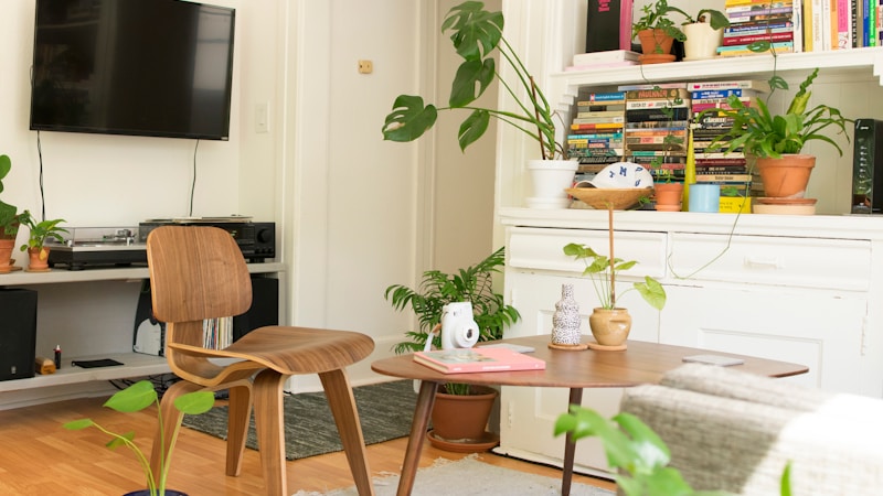 狭い部屋でもすっきり暮らせる 一人暮らしの収納アイデア大全